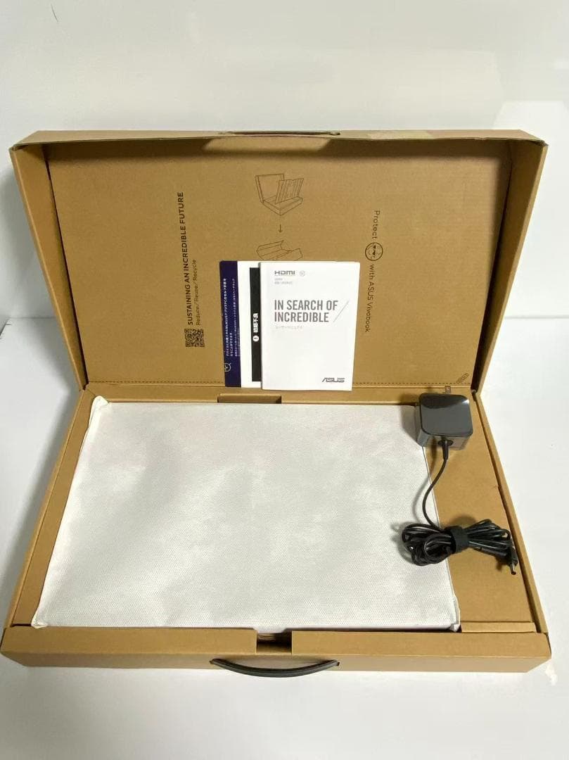 A ほぼ未使用ASUS Ryzen 5 7520U/16GB/SSD 512GB