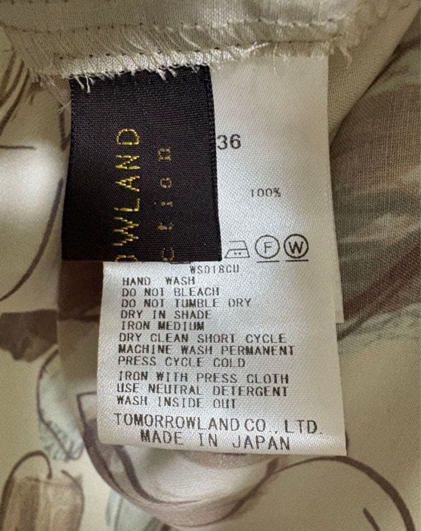 新品タグ付 TOMORROWLAND 2024AW フラワープリントブラウス