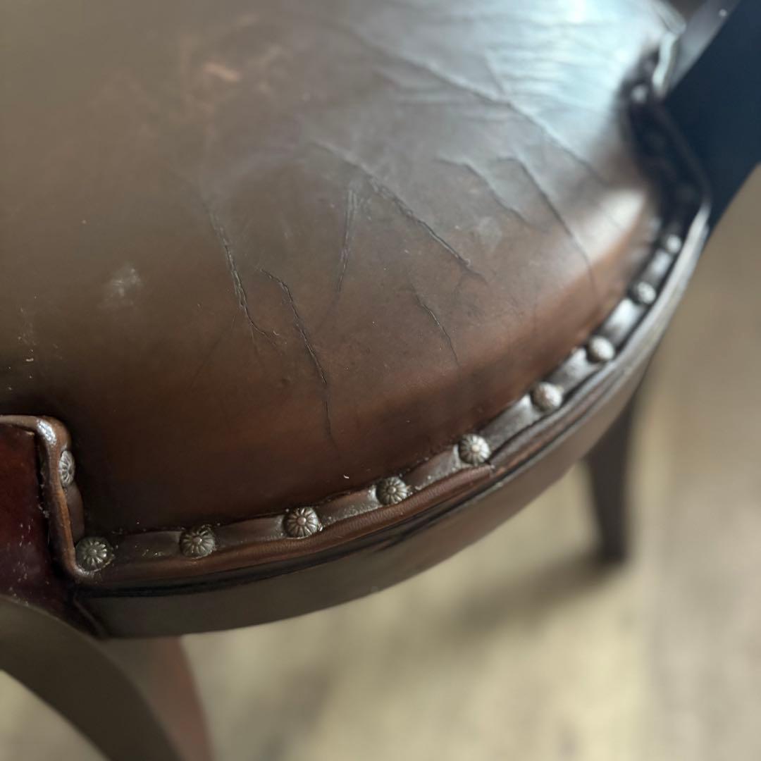 エスニックスタイル　レザーシート アームチェア ヴィンテージ　①