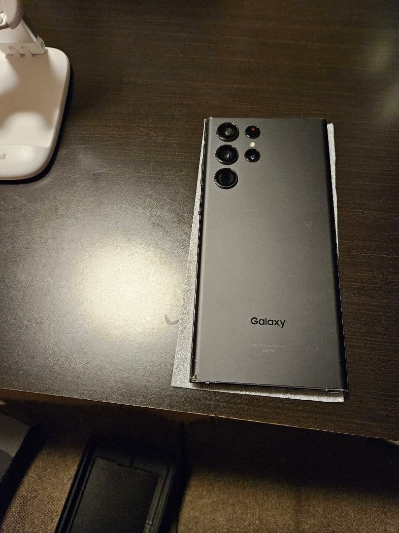 Samsung Galaxy S22 Ultra グレー