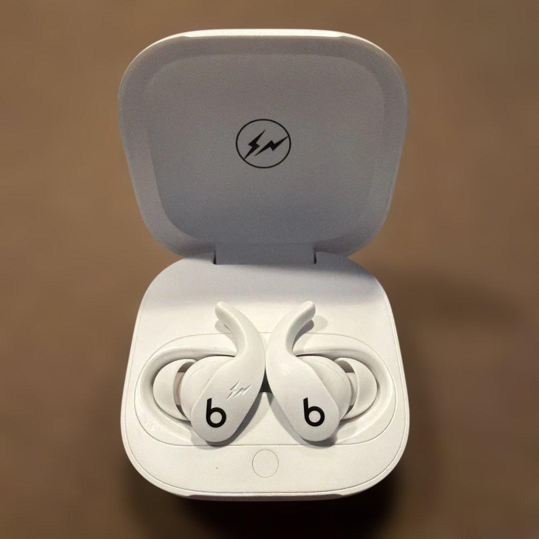 BEATS FIT PRO FRGMT ビーツフィットプロ　フラグメントコラボ