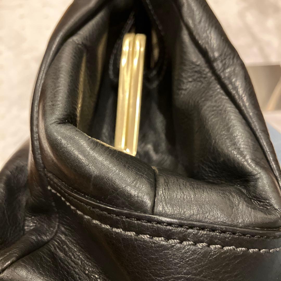 美品　COACH 黒 レザー ワンショルダーバッグ 半月　ストラップ付　保存袋