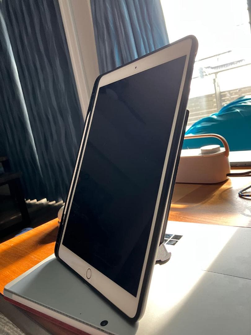 【軽量型】Omikamo ipad air キーボード M3/M2対応 日本語m