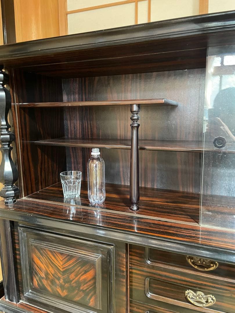 木製ガラスキャビネット、棚