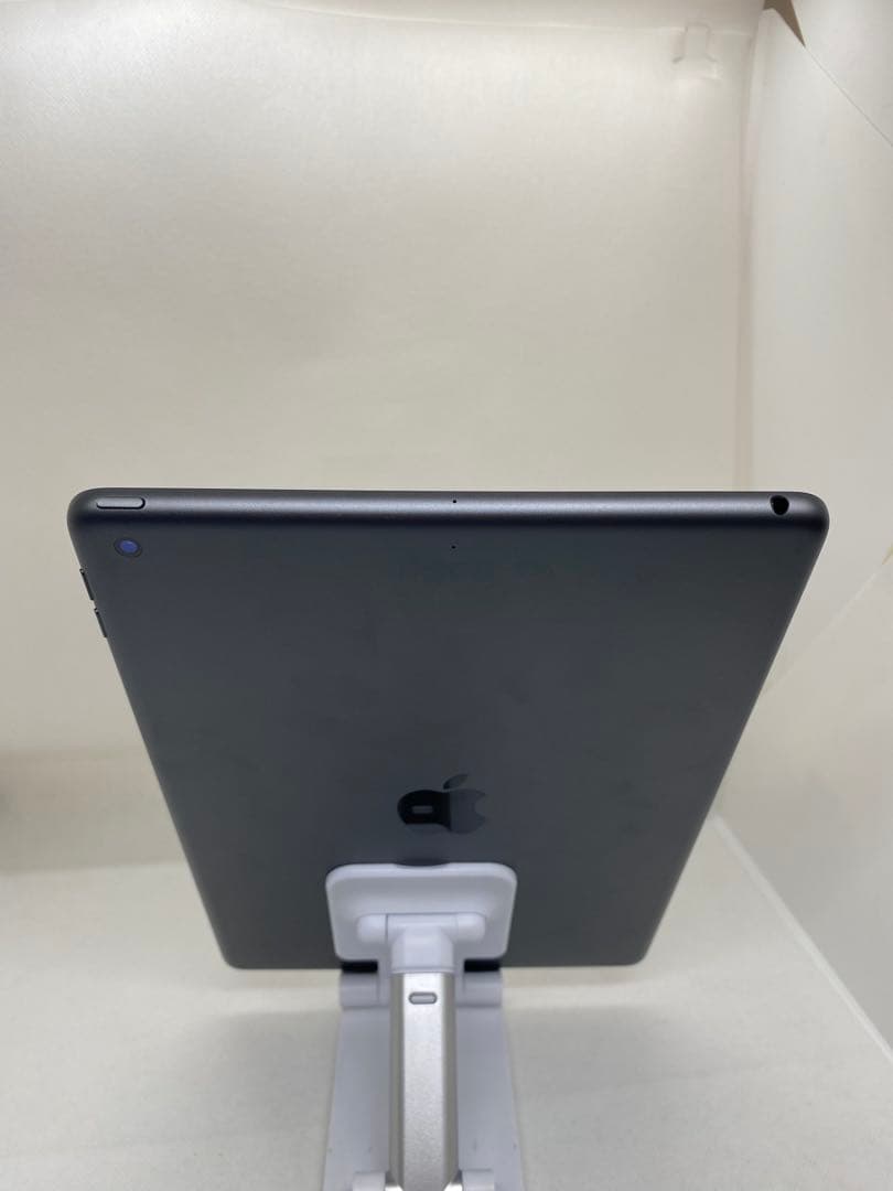 iPad 第9世代 64GB Q7PWV