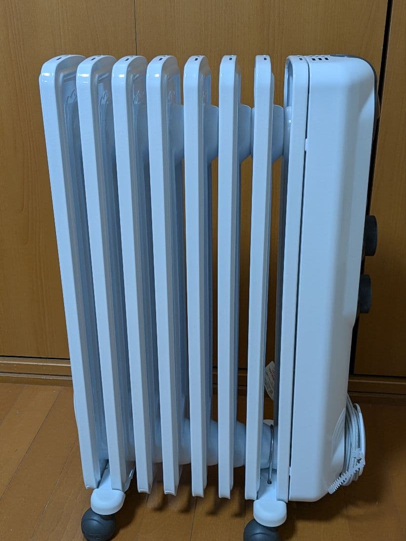 デロンギ アミカルド オイルヒーター ECOモード RHJ35M081