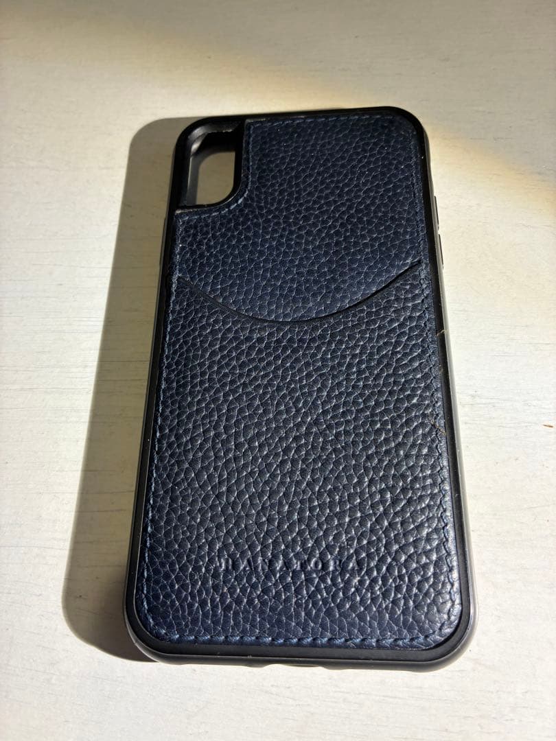 【FISTERS】iPhoneXR 128GB ホワイト