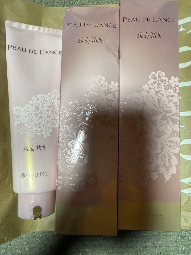 PEAU DE L'ANGE ボディミルク・マッサージクリームセット