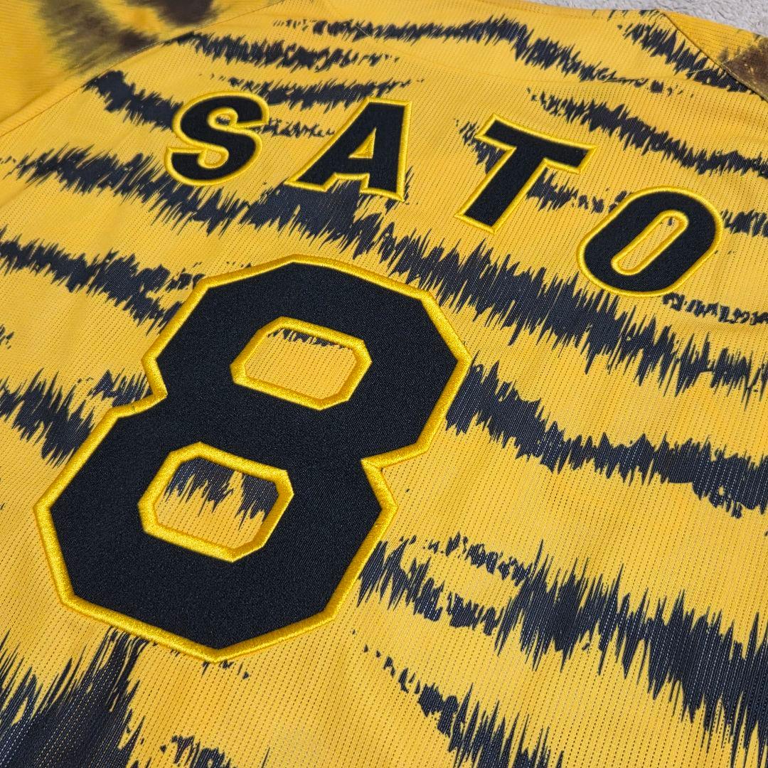 【希少】阪神タイガース ハイクオリティユニフォーム ウル虎 佐藤輝明 サイズＬ