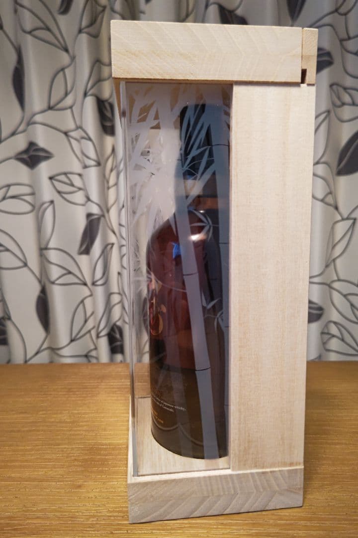 サントリー山崎１８年リミテッドエディション 桐箱 冊子 白箱付き