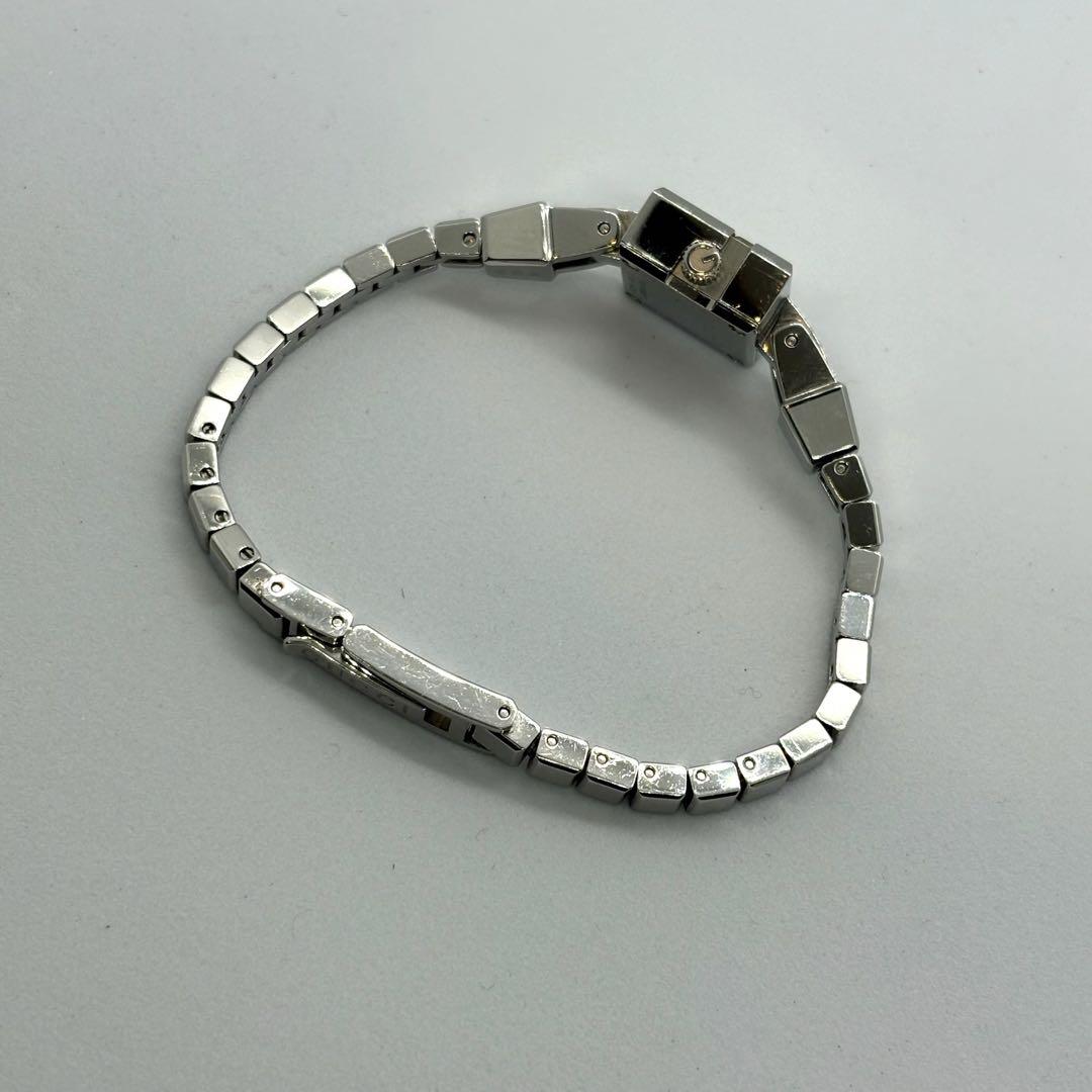 【稼働/新品電池】GUCCI 102 バングルウォッチ　Gスクエア ブラック