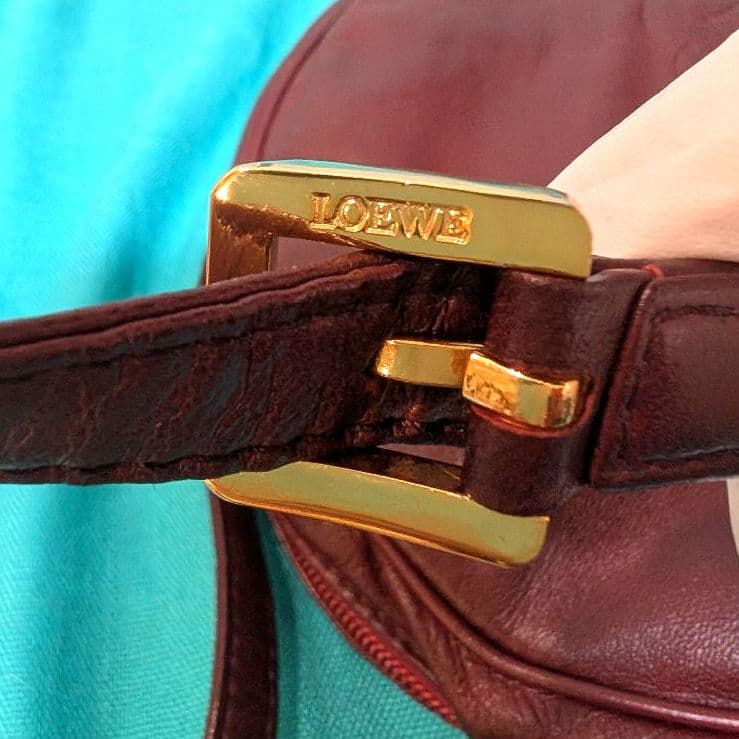 ♥ルンルン♥✨美品✨　ロエベ　ショルダーバッグ　ナッパレザー　アナグラム