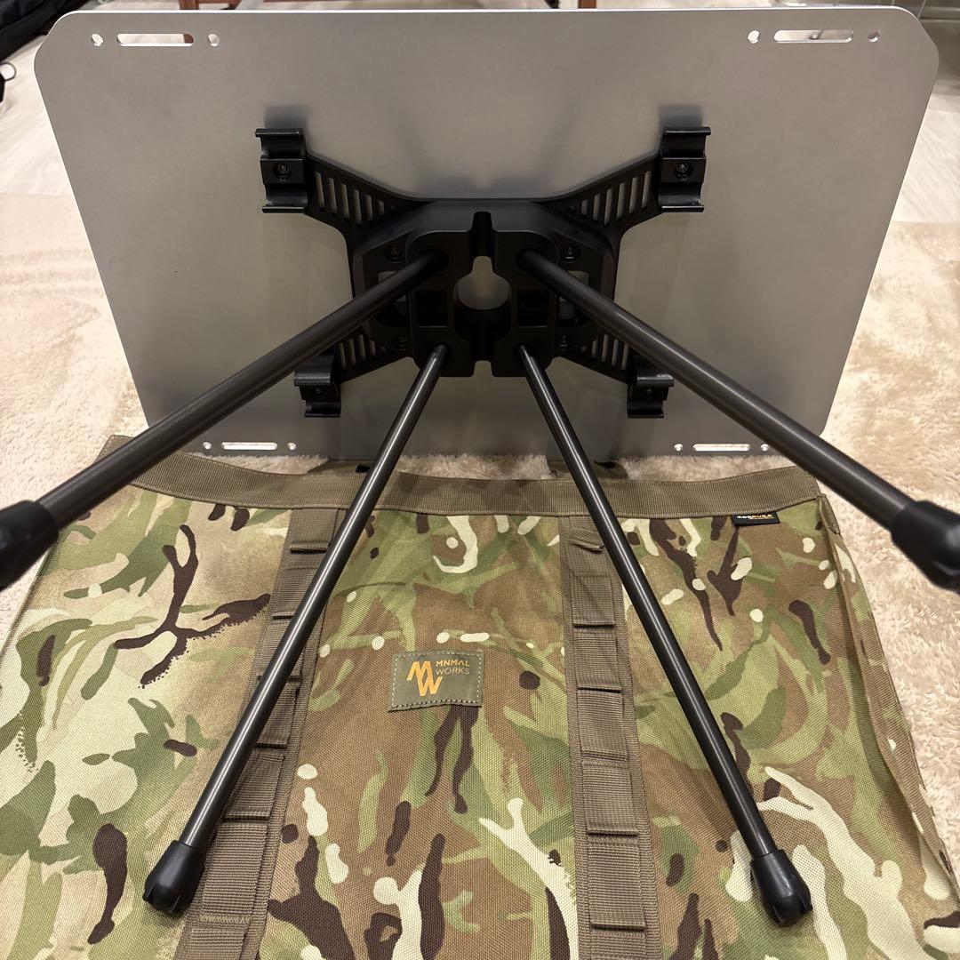 ミニマルワークスエゴテーブル