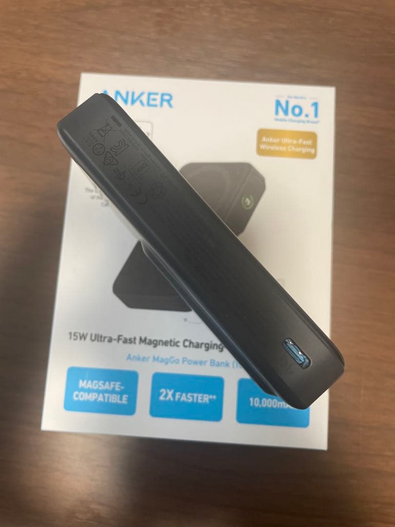 Anker MagGo Power Bank (10000mAh) バッテリー