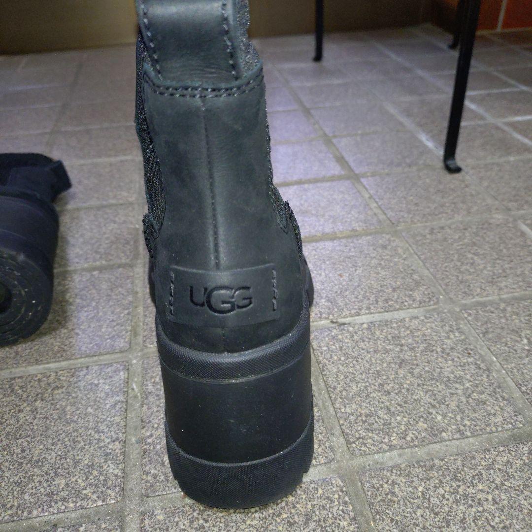 UGG アグ BROOKLYN CHELSEAサイドゴア厚底ブーツ