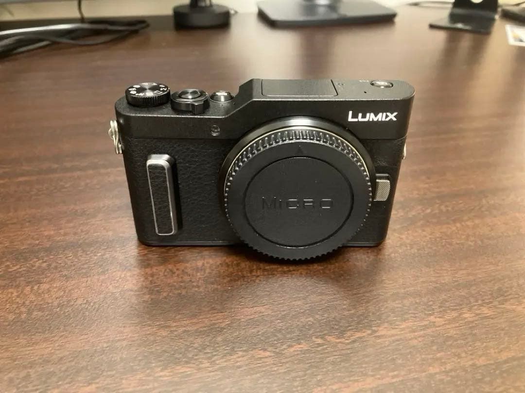 美品　DC-GF10 ブラック　黒　Panasonic