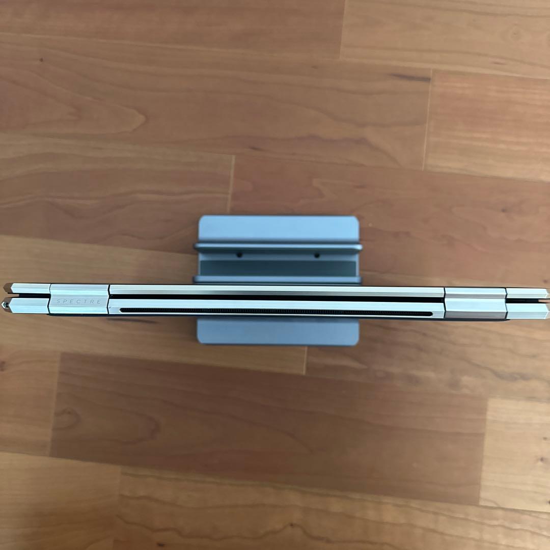 HP Spectre x360 Corei7 1TBSSD 16Gメモリ