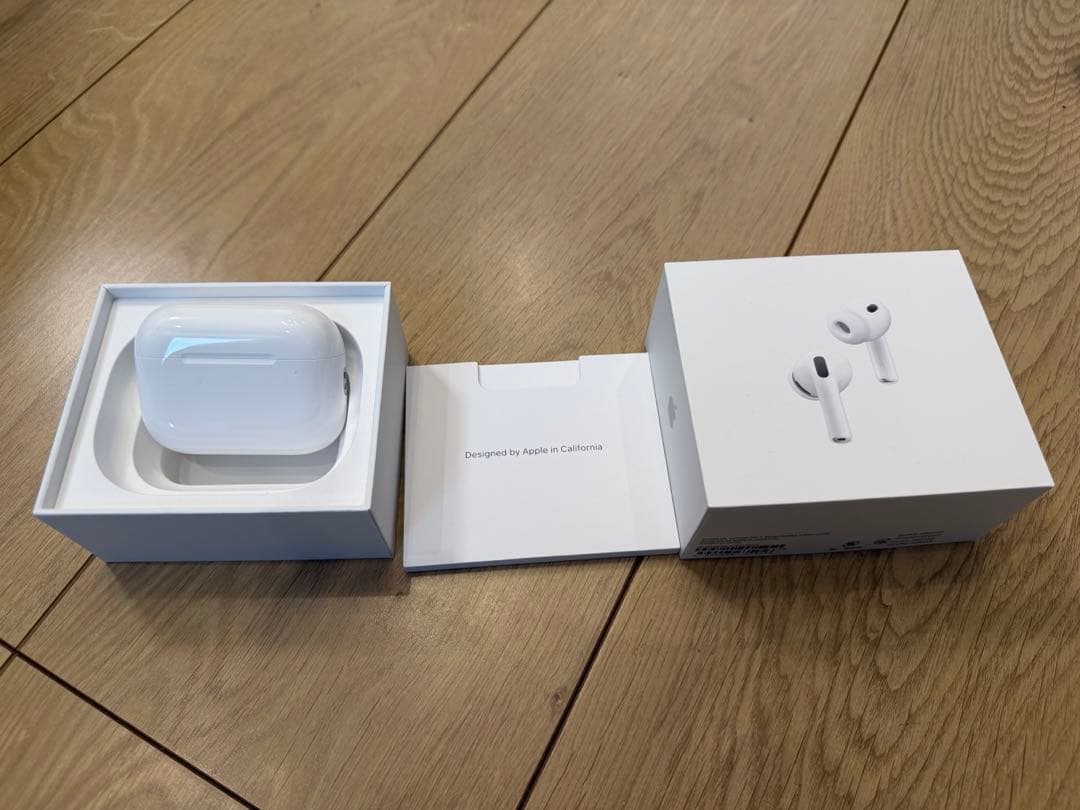 【一度使用】最新AirPods pro 3ケースのみ(2025/12/23購入)