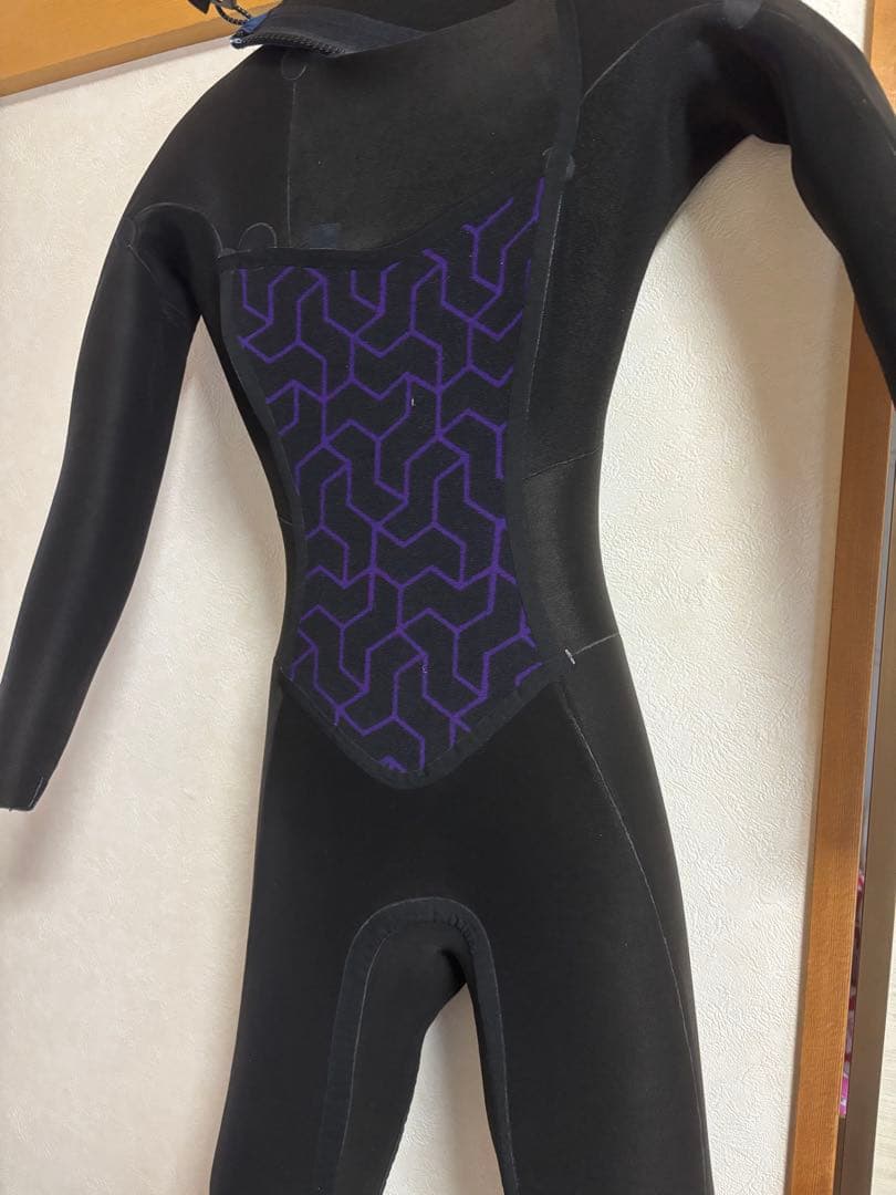 Billabong フルスーツ AUS4