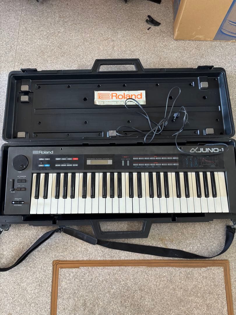 Roland JUNO-1 キーボード