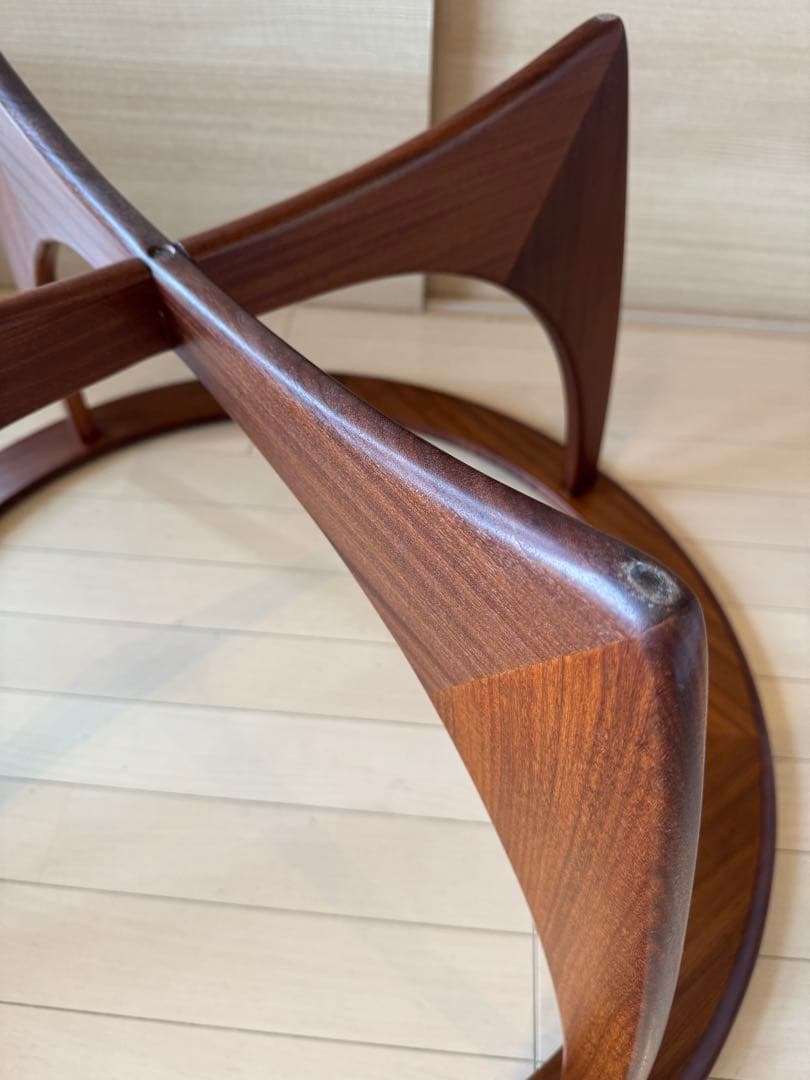 G-PLAN round glass table コーヒーテーブル