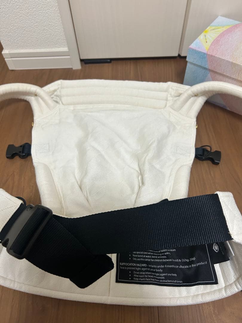 【29日までセール価格】アーティポッペ 白×ツイード柄 ザイガイスト ツイードW