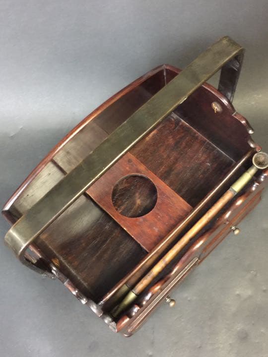 紫檀唐木 小物入れ タバコ箱  年代物 銅鈕 お洒落な一品