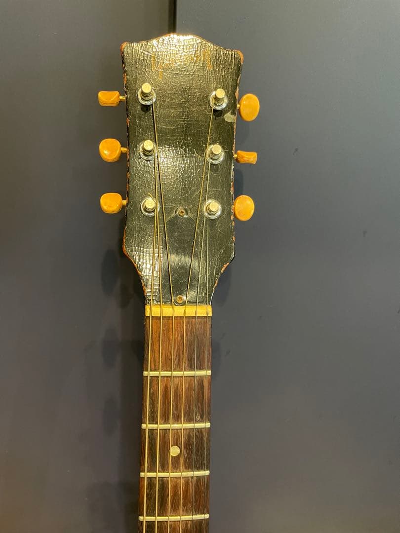 Gibson アコースティックギター ハードケース付き　b-25 1967年製
