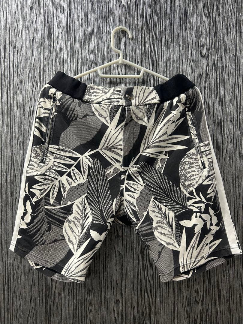 激レアデザイン　マークアンドロナ セットアップ