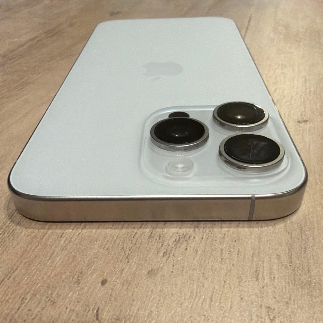 iPhone15proMax 256GBホワイトチタニウム