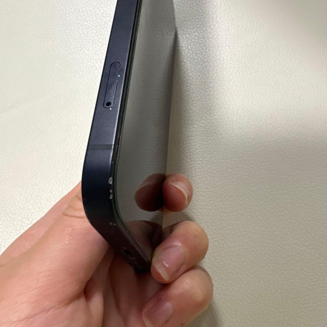 Apple iPhone 12 64GB 本体