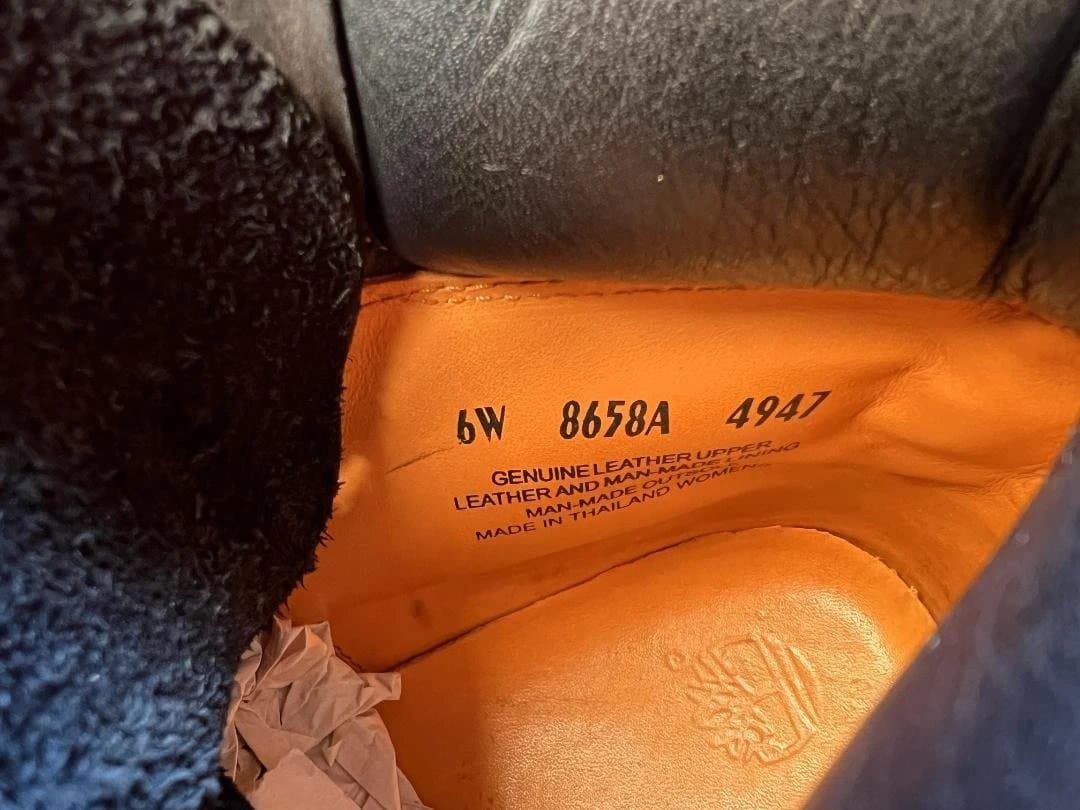 シ*ケ様 値下げ中Timberlandティンバーランド レディース ブラック ６