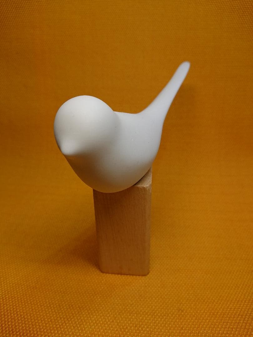 【美品】トリ　鳥　陶器　オブジェ　置物　インテリア　工芸品　美術品　A1687