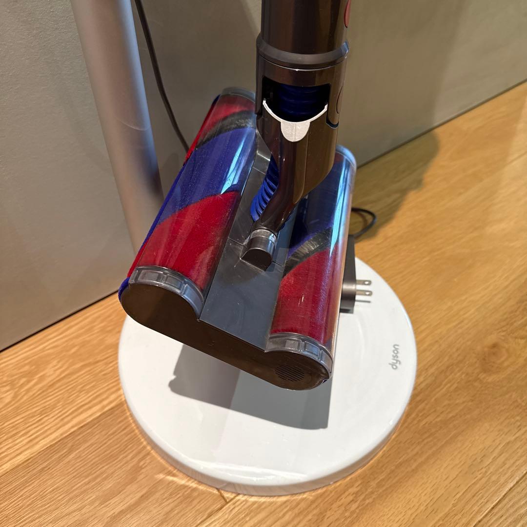 コードレスクリーナー ダイソン Dyson UN3481. sv19 美品！