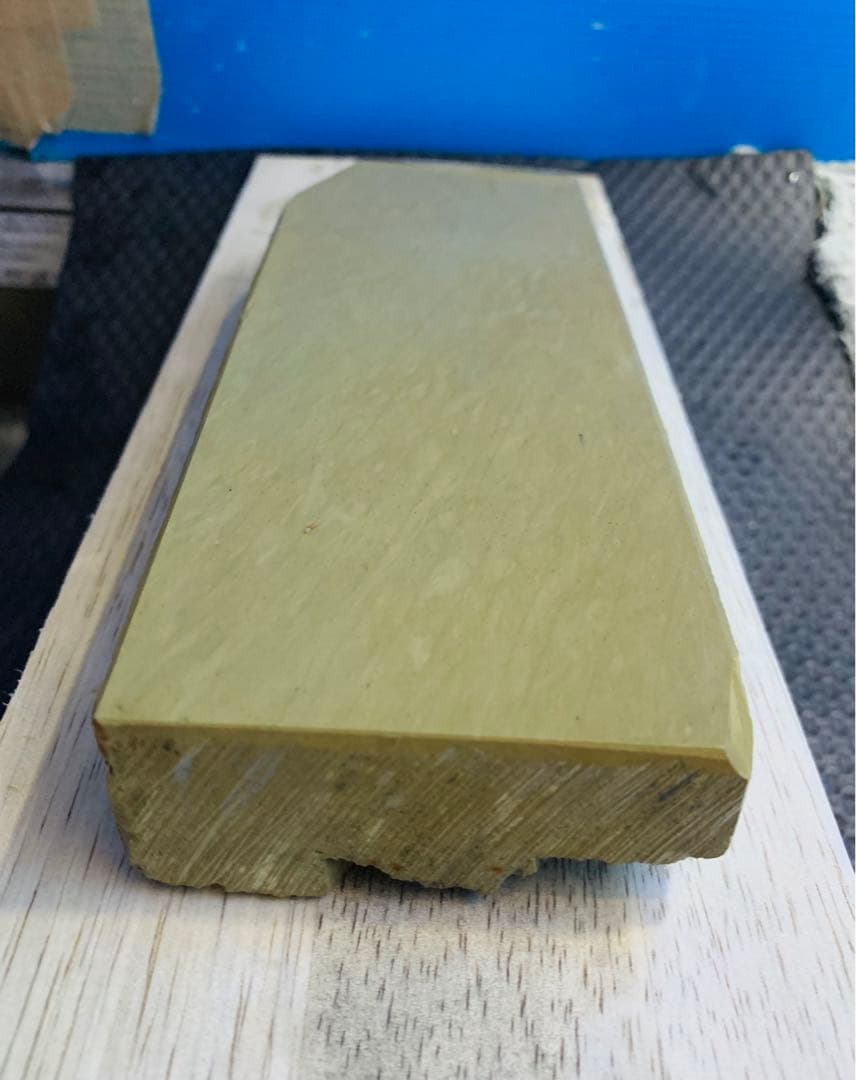 天然砥石　正本山　浅黄　上物　仕上げ砥石