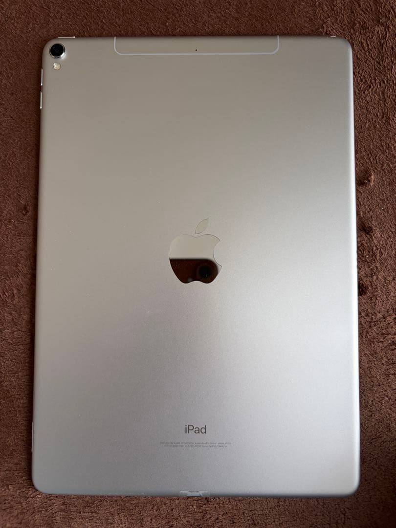 ★iPad Pro 10.5 256GB Wi-Fi セルラー★