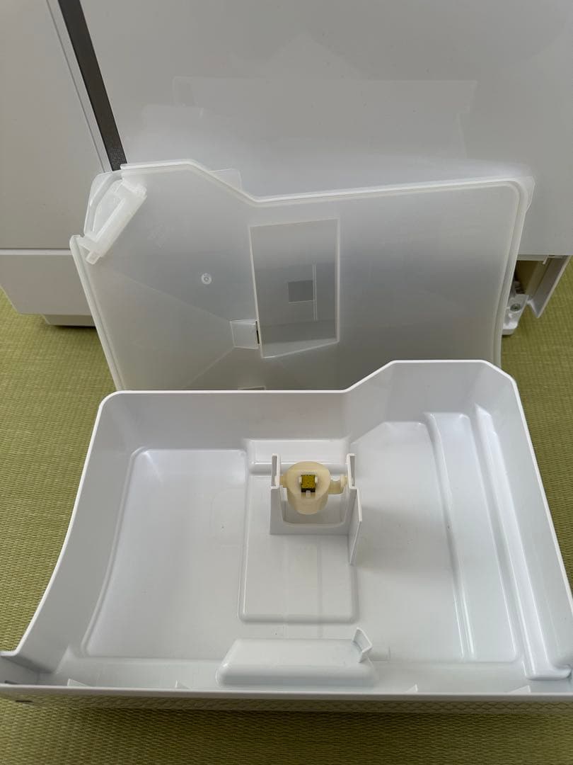 Panasonic ハイブリッド方式 衣類乾燥除湿機 F-YHVX90