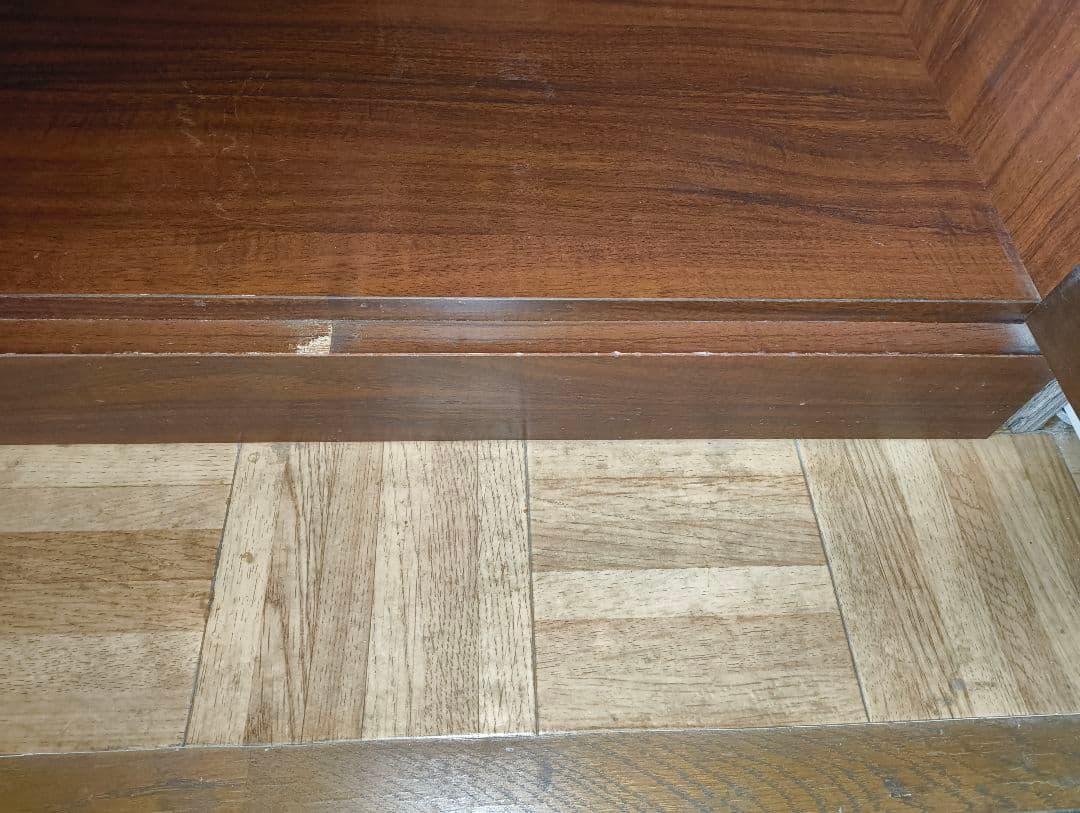 木製食器棚 ダークブラウン ガラス扉付き