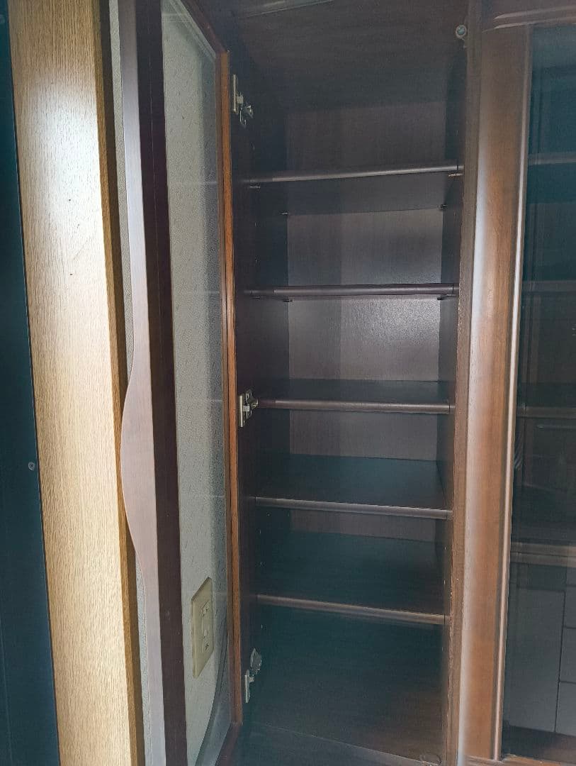 木製食器棚 ダークブラウン ガラス扉付き