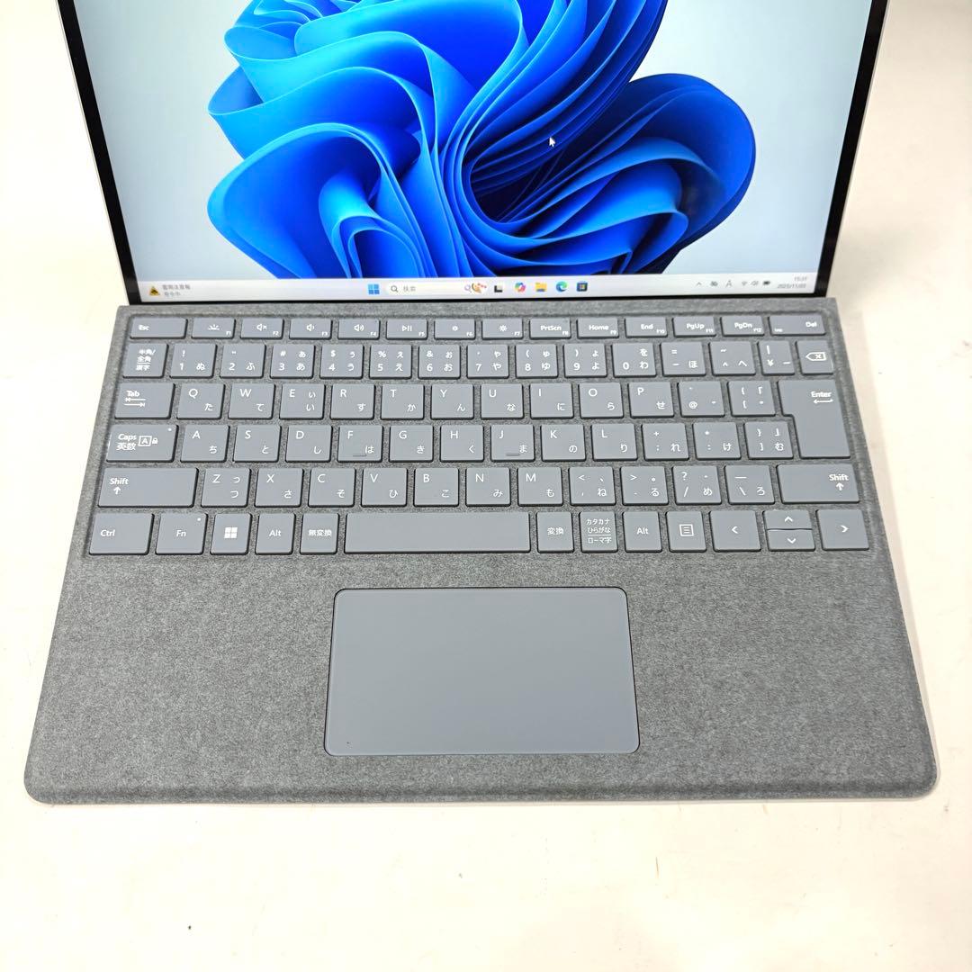 1台限定の極上品！Surface Pro8 プラチナ キーボード付　オフィス