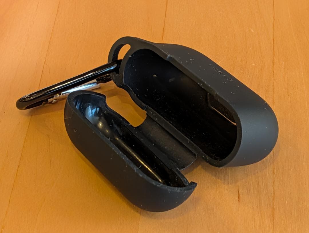 【美品】AirPods Pro 第2世代 MQD83J/A ライトニング端子