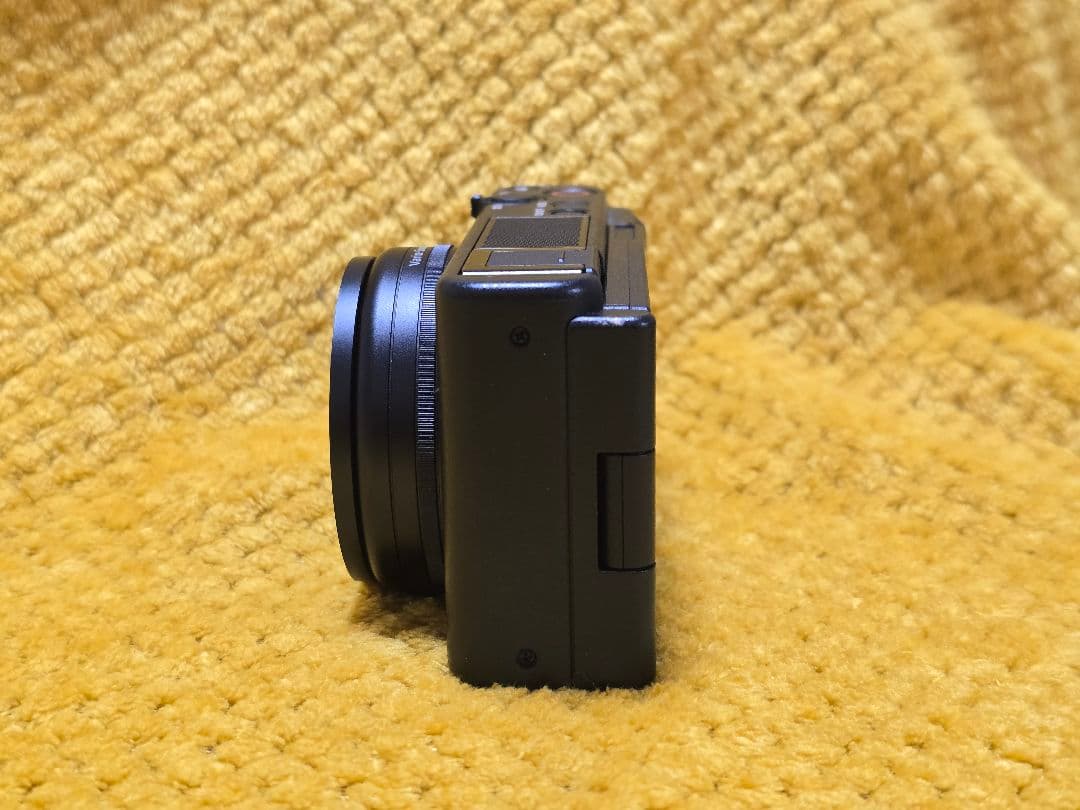 SONY ZV-1　広角レンズ、予備バッテリー付き