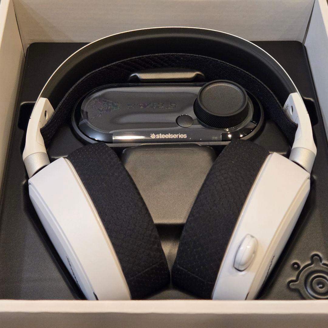 ヘッドホン steelseries Arctis Pro + GameDAC