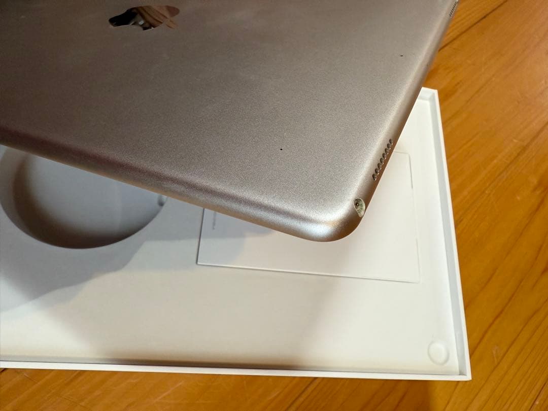 iPad Pro 10.5インチ Wi-Fiモデル 64GB シルバー