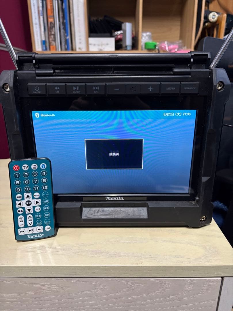 Makita マキタ 充電式TV ラジオ TV100 リモコン充電器付