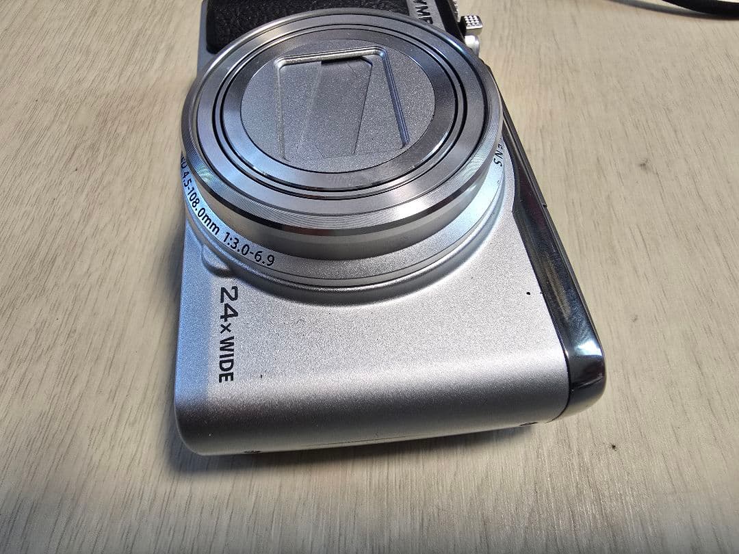 OLYMPUS SH-60コンパクトデジタルカメラ