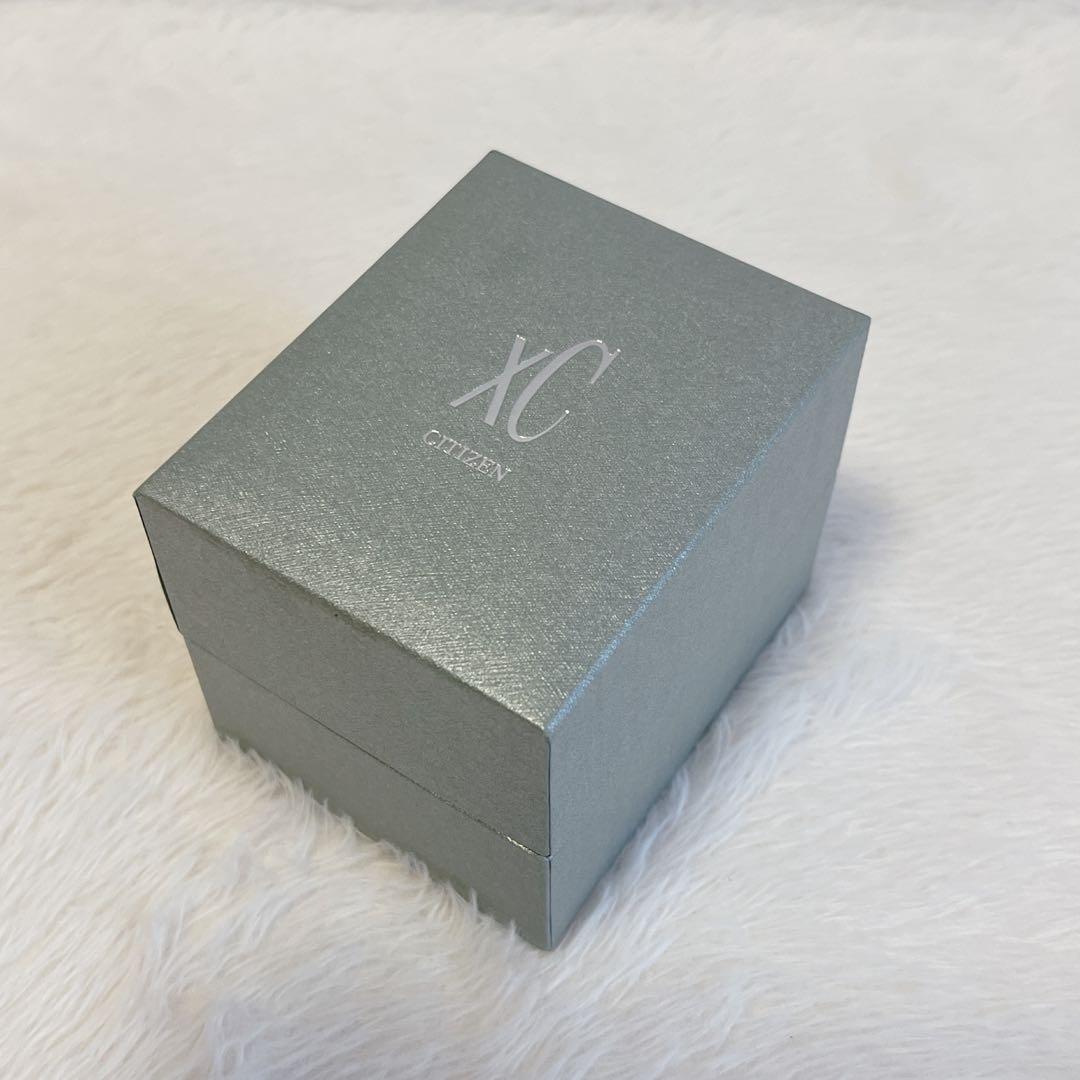 【美品】 シチズン xC クロスシー エコドライブ電波時計 レディース腕時計