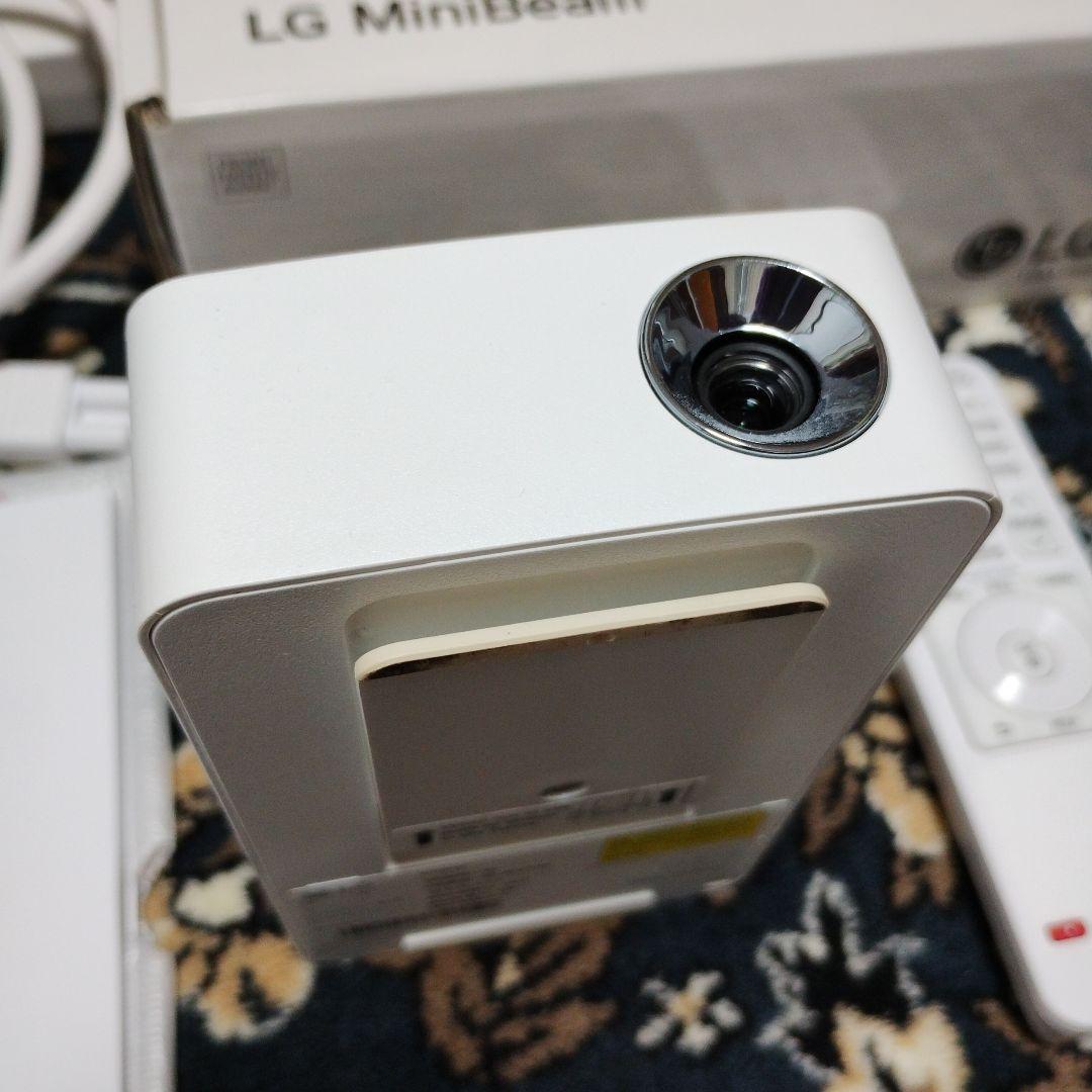 【正常動作品】LG MiniBeam LG PH30JG プロジェクター