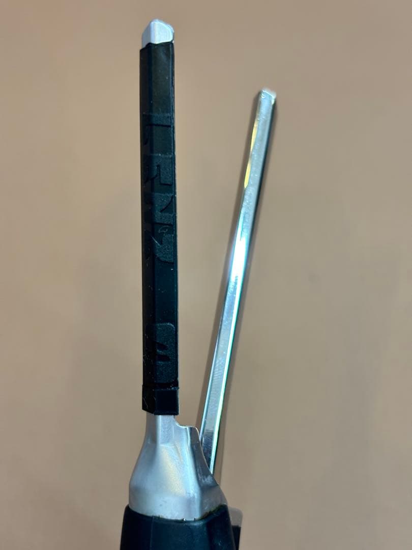 未使用品　LENZ α-4Gレンツアイロン 5角 4ミリ　理容アイロン