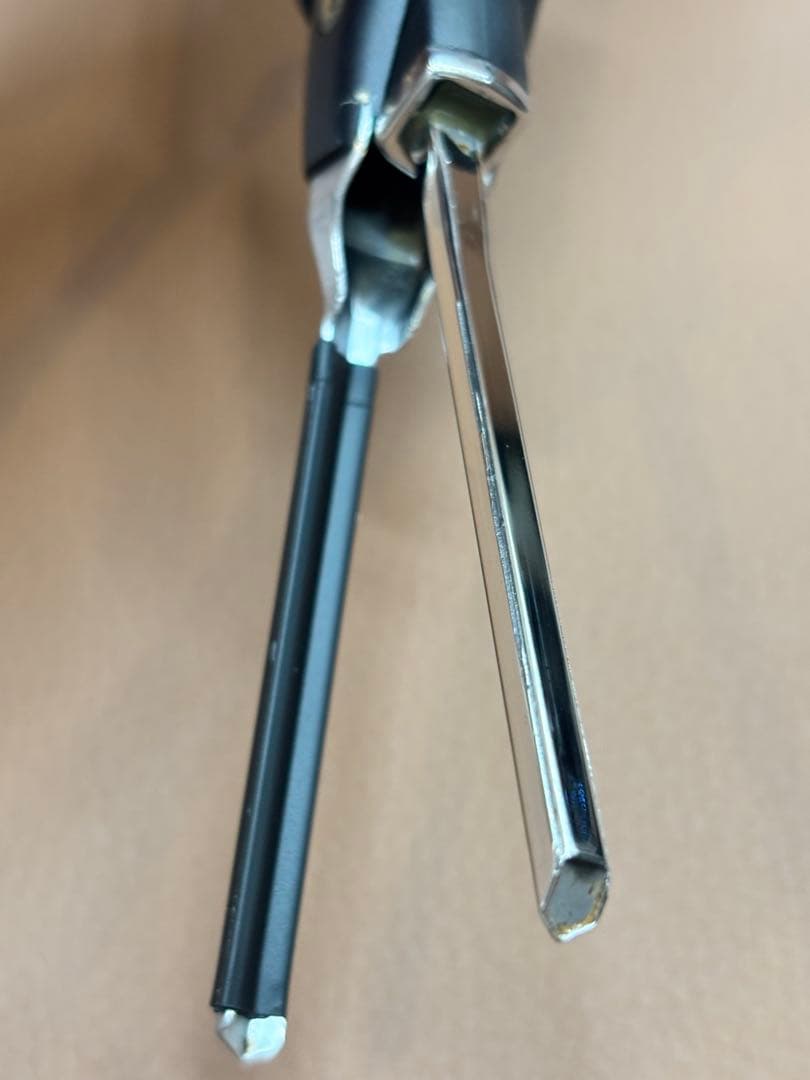 未使用品　LENZ α-4Gレンツアイロン 5角 4ミリ　理容アイロン